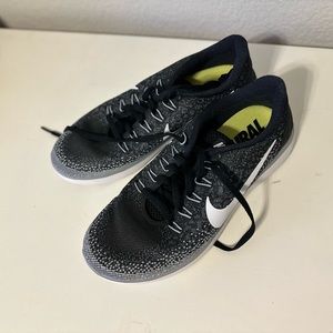 Nike 7.5 frees